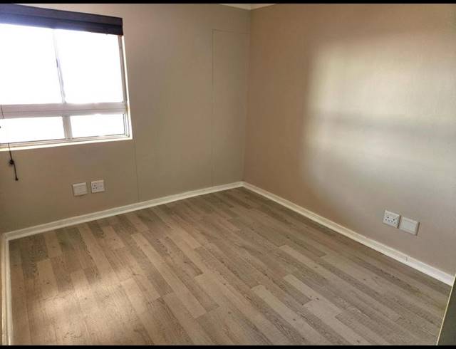 2 BEDROOM APARTMENT FOR SALE IN SALT RIVER